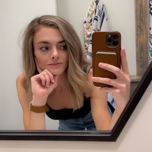 Meet your Posher, Emily